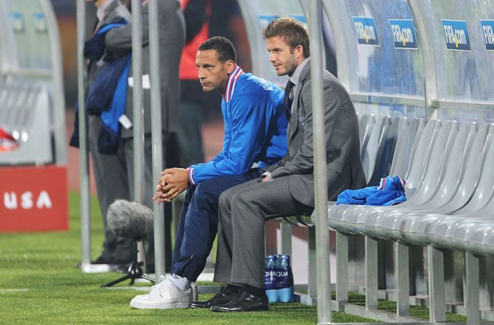 Rio er hér á bekknum með Becks á HM.