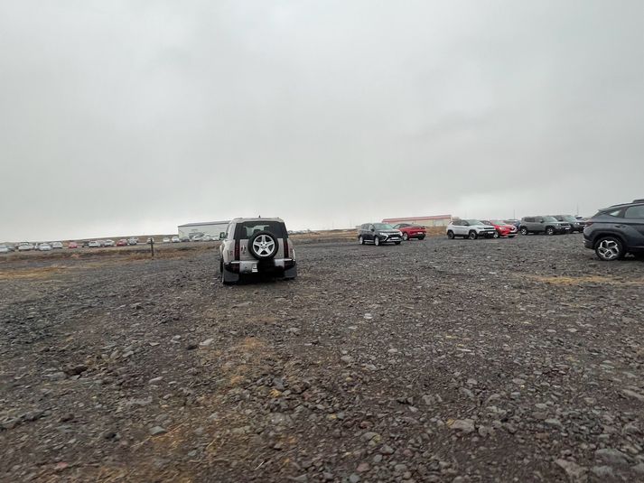 Bílastæði Base parking í Reykjanesbæ.