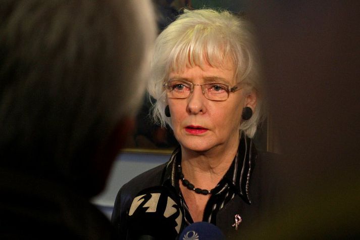 Jóhanna Sigurðardóttir segir SA vera með svartagallsraus.