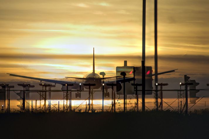 Kona var svipt barnabótum þar sem hún kom ekki úr utanlandsferð sem hún fór ekki.