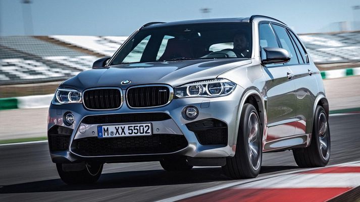 BMW X5.