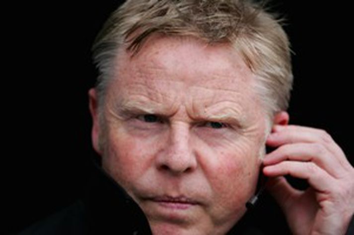 Sammy Lee biður um tíma til að pússla liðinu saman.
