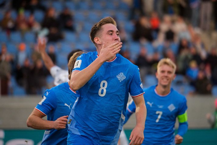 Ísak Bergmann Jóhannesson skoraði tvívegis gegn Aserbaísjan.