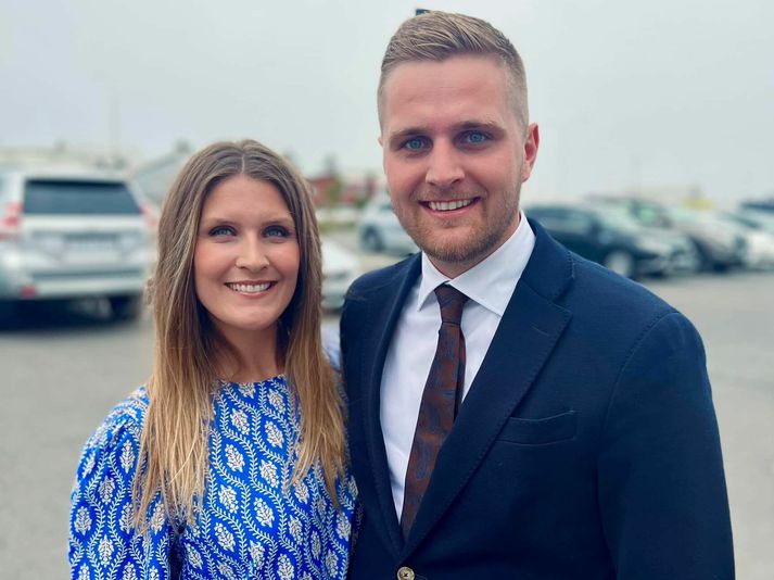 Margrét og Ísak tilkynntu á samfélagsmiðlum að þau eiga von á sínu öðru barni saman.