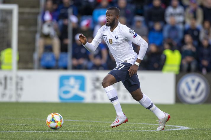 Tanguy Ndombele í leik með franska landsliðinu