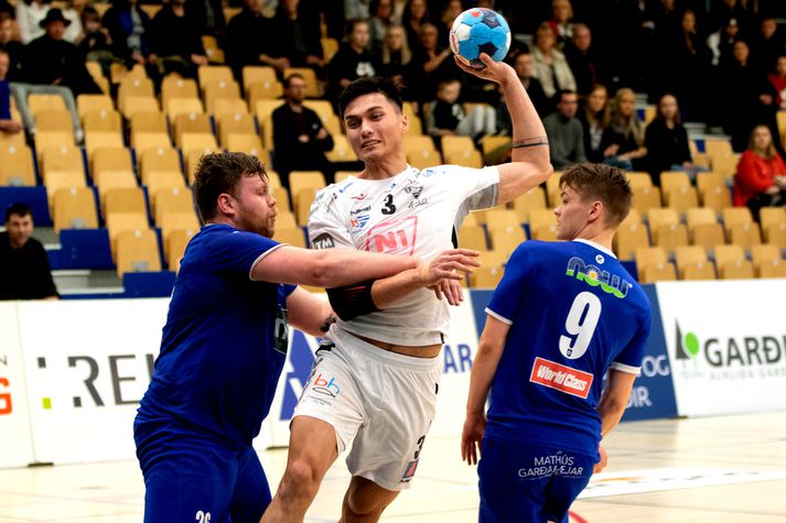 Kristján Örn Kristjánsson kom með beinum hætti að þrettán mörkum Eyjaliðsins á Hlíðarenda.