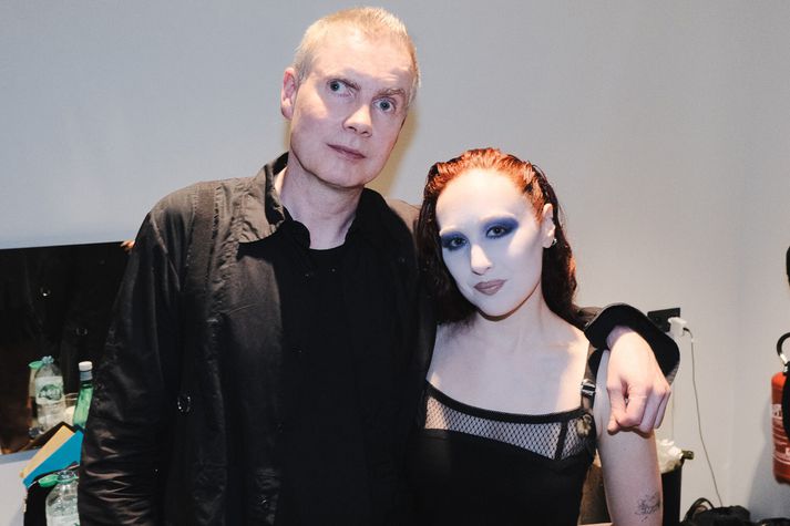 Jónsi og Chappell Roan voru í góðum fíling á viðburði Fischersunds á tískuvikunni í París.