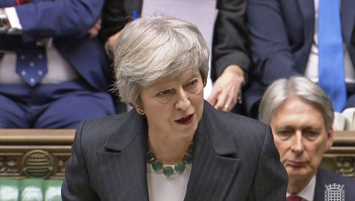 Theresa May á þinginu í dag.