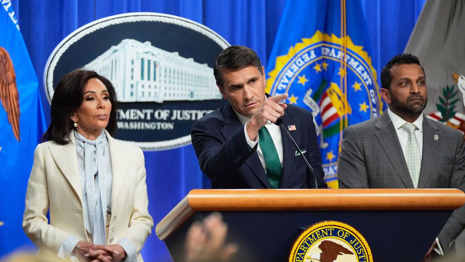 Á­kærður fyrir bana­til­ræði við Trump