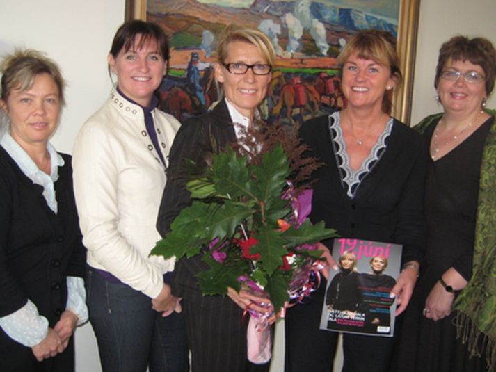 Hildur Helga Gísladóttir, Margrét Sverrisdóttir, Hulda Gunnlaugsdóttir, Bryndís Barnarson og Halldóra Traustadóttir.