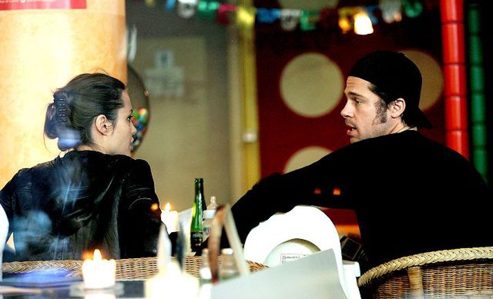 Brad og Angelina nutu lífsins þegar þau áttu von á sínu fyrsta barni.