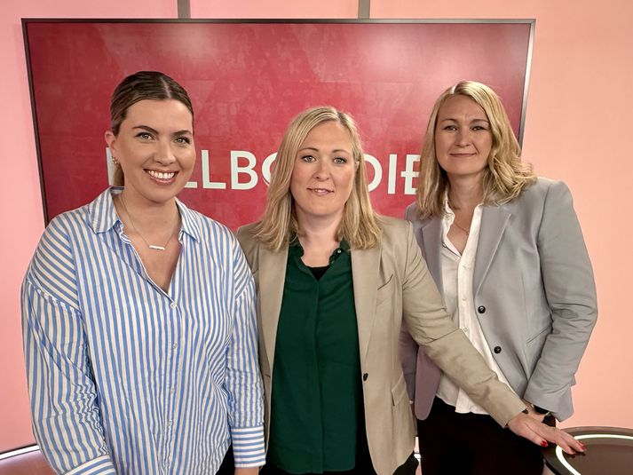 Sérfræðingarnir reynast vonandi sannspáir og Ísland fagnar sigri. 
