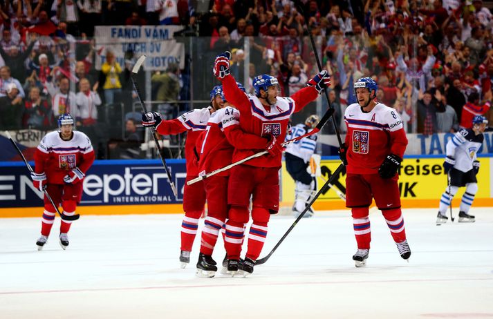 Jaromir Jagr fagnar.