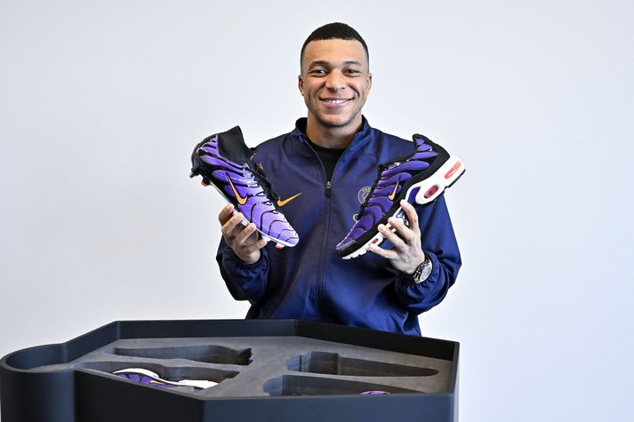 Kylian Mbappe var lengi vel andlit Nike en mun ekki vera það lengur.