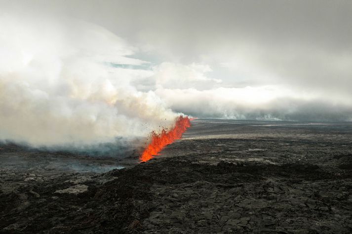 Gosið mallar.
