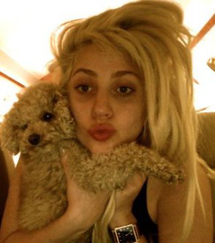 Söngkonan Lady Gaga með Fozzi.