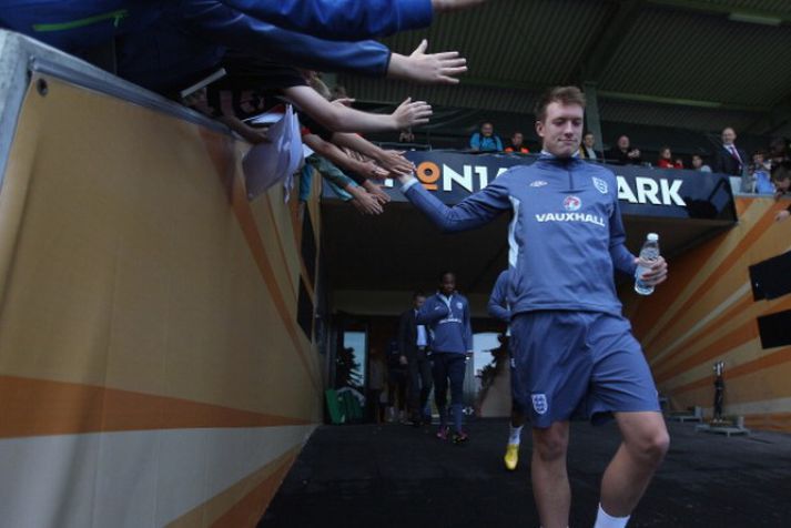 Phil Jones er í eldlínunni með enska U-21 landsliðinu í Danmörku þessa dagana. Mynd. / Getty Images