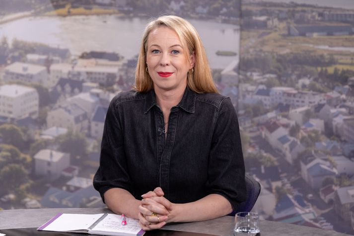 Sólveig Jónsdóttir færir sig úr fimleikunum yfir í handboltann á nýja árinu.