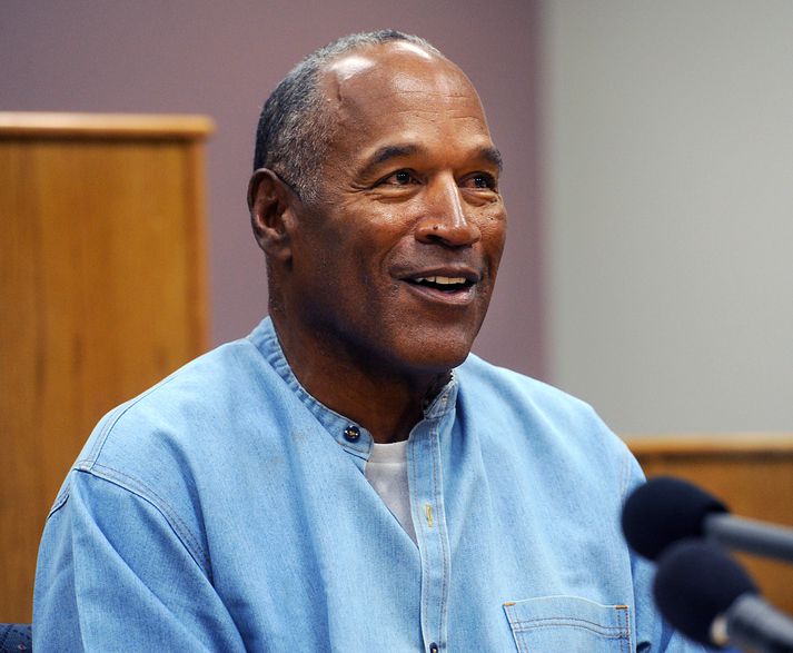 OJ Simpson er ósáttur við dómgæsluna í NFL-deildinni.