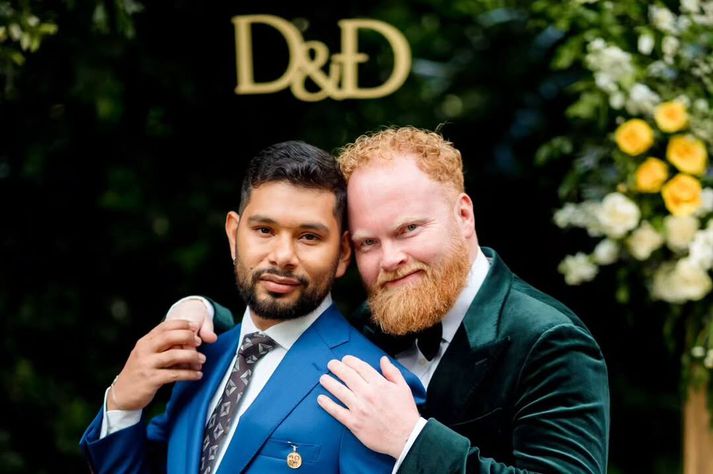 Daniel og Davíð giftu sig síðastliðið sumar og fögnuðu með pompi og prakt í Kólumbíu í lok nóvember. Davíð ræddi við blaðamann um alla gleðina sem fylgdi brúðkaupinu. 