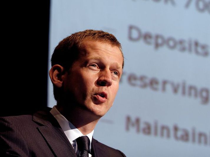Hreiðar Mar Sigurðsson, bankastjóri Kaupþings segir að Kaupþing Edge sé nú búið að opna 140 þúsund reikninga og fjöldinn vaxi mjög hratt. Innlán Kaupþing Edge skili nú um sjö til átta prósent af fjármögnunarþörf bankans.