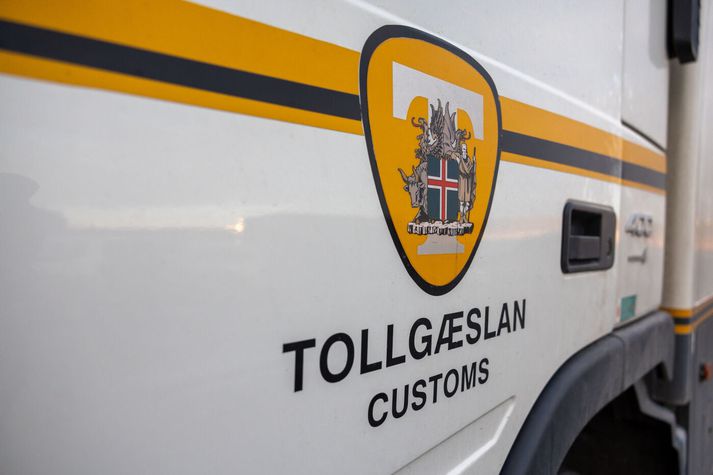 Konan kom með efnin til landsins með flugi frá Vín í Austurríki í byrjun október.