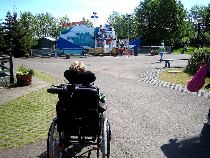 Stjórnarflokkarnir sömdu sín á milli um flutning verkefna aldraðra og fatlaðra til sveitarfélaga í stjórnarsáttmálanum. Það er í samræmi við vilja sveitarfélaganna.  fréttablaðið/teitur