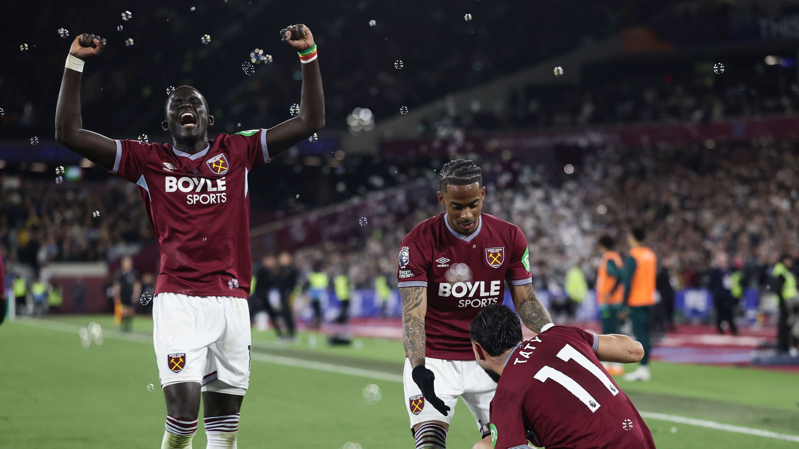 Sjáðu Hamrana skora fjögur og senda Tottenham í fallsæti