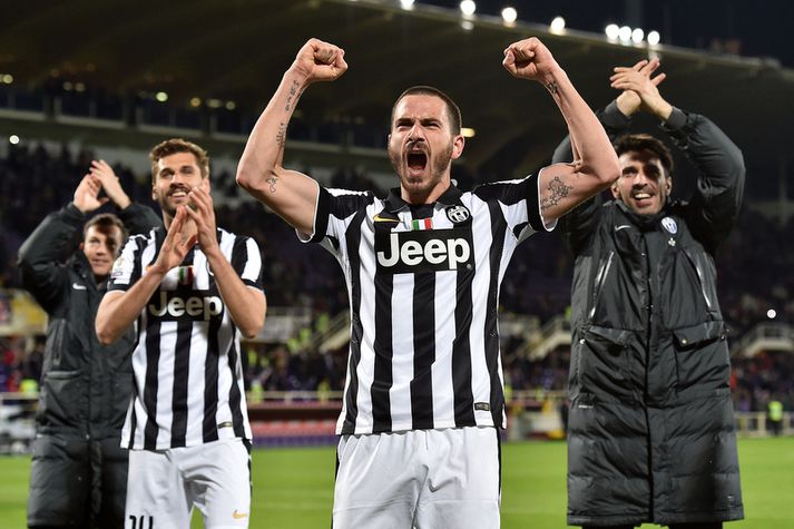 Leonardo Bonucci fagnar í leikslok.
