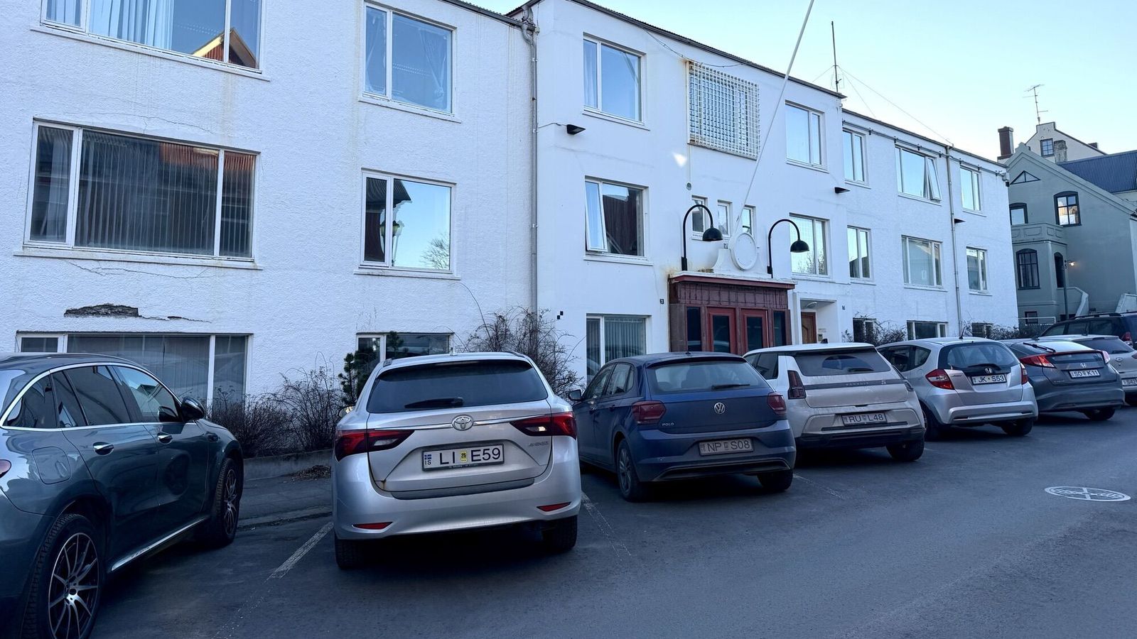 Vilja ráðast í breytingar á gamla banda­ríska sendi­ráðinu