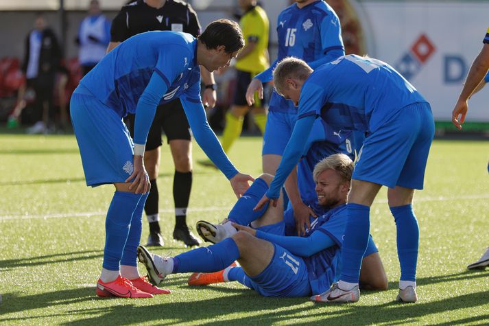 Sveinn Aron í leik með U21 árs landsliðinu þar sem hann hefur raðað inn mörkum.