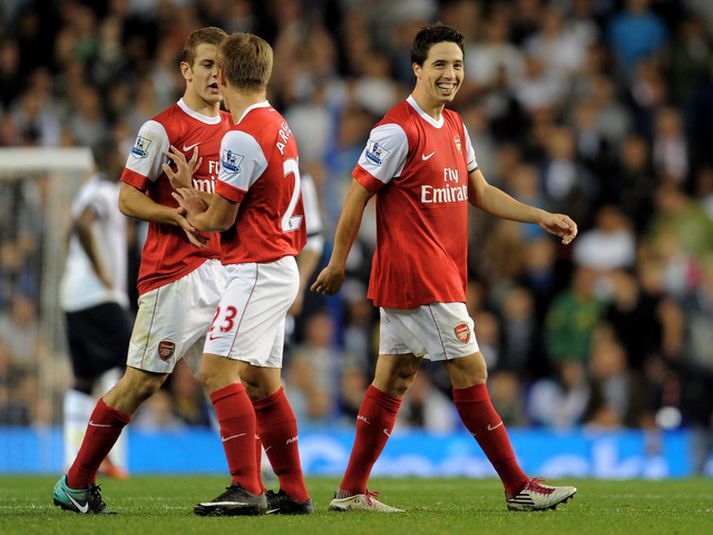 Leikmenn Arsenal fagna hér einu marka sinna í framlengingunni.