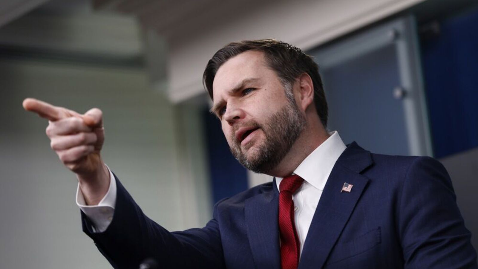 Vance ætlar að sitja fundinn með Løkke og Rubio