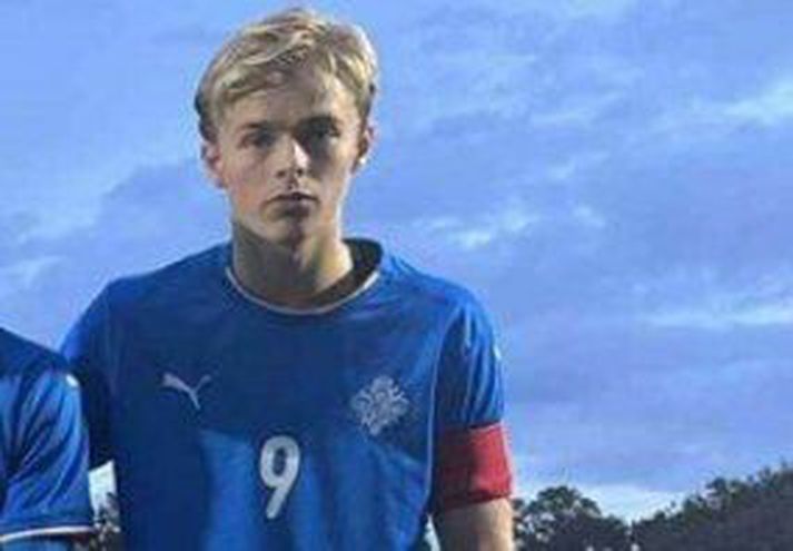 Alexander Máni Guðjónsson er orðinn sjötti markahæsti leikmaðurinn í sögu sautján ára landsliðsins. 