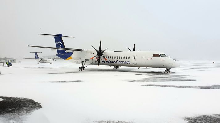 Air Iceland Connect er dótturfélag Icelandair Group og sinnir innanlandsflugi og flugi til Grænlands.