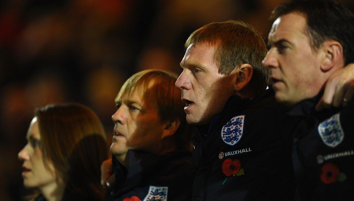 Stuart Pearce fyrir landsleik á móti Íslandi.
