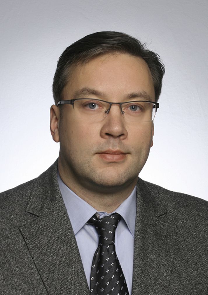 Piotr Grezenkowicz er forstöðumaður skrifstofunnar.