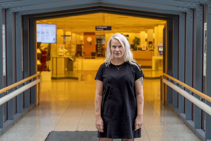 Kamilla Einars, rithöfundur og starfsmaður Þjóðarbókhlöðunnar spyr sig hvar þjónustuskerðing safnsins muni enda. 