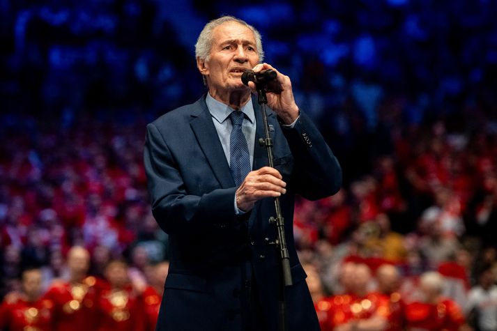 Moustafa mætti á úrslitaleik HM karla í janúar, veitti verðlaun og hélt ræðu, eins og hann gerir alla jafnan á HM. 