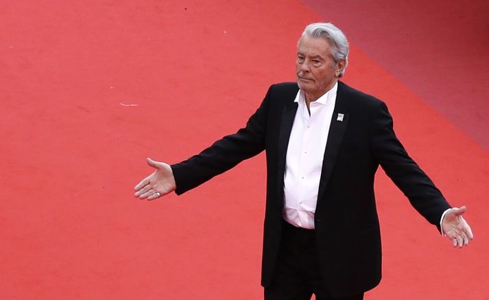 Alain Delon á kvikmyndahátíðinni í Cannes árið 2019. 