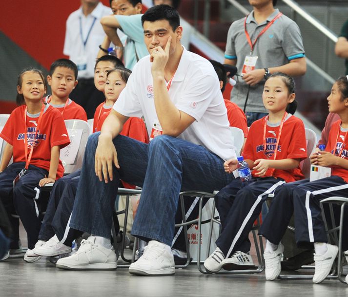 Yao Ming.