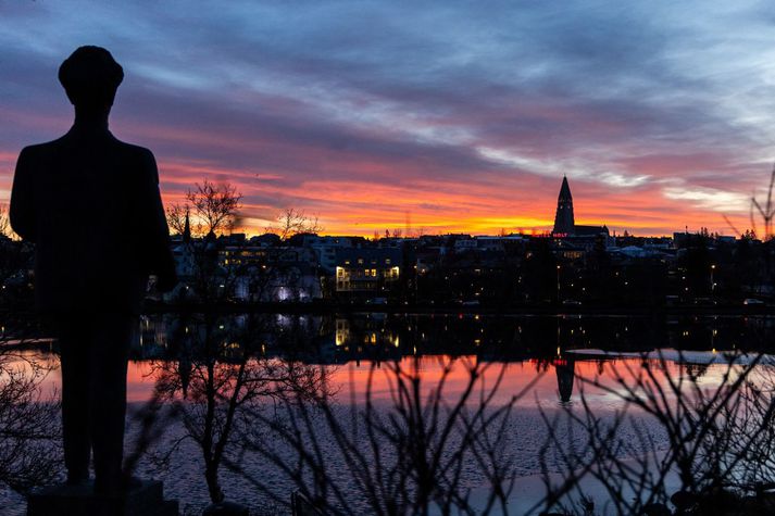 Hiti í dag verður frá því að vera kringum frostmark í innsveitum fyrir norðan, upp í sjö stig syðst.