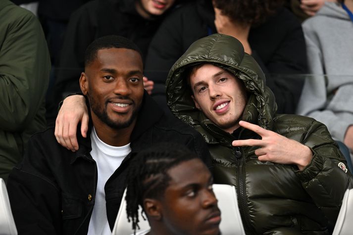 Cole Palmer hefur þurft að fylgjast með síðustu leikjum Chelsea úr stúkunni.