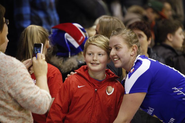 Birna Berg Haraldsdóttir eftir landsleik í Laugardalshöllinni.