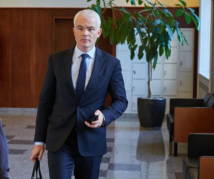 Lárus Welding fyrrverandi forstjóri Glitnis var einn þeirra sem slitastjórnin stefndi.
