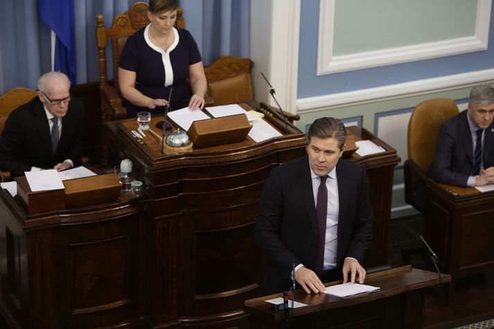 Bjarni Benediktsson flutti fyrstu stefnuræðu sína sem forsætisráðherra í kvöld.