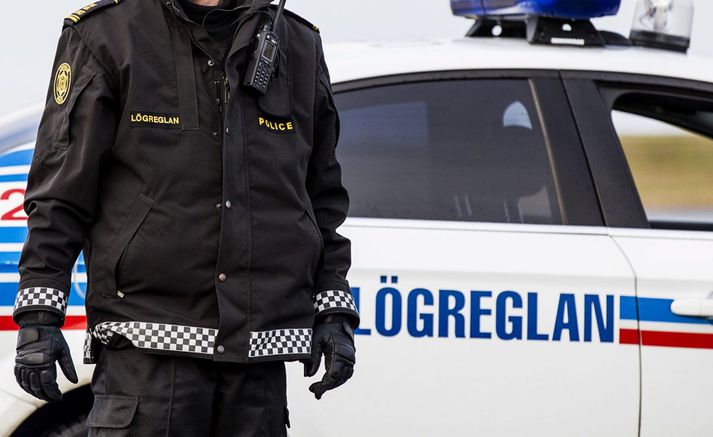 Lögreglan á Suðurnesjum stöðvaði mann á bifhjóli