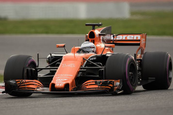 Fernando Alonso býst við erfiðri helgi hjá McLaren-Honda liðinu.