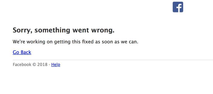 Þessi kaldranalegu skilaboð tóku á móti mörgum sem vildu skrá sig inn á Facebook eftir hádegi í dag.