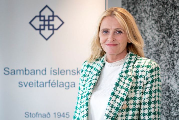 Heiða Björg Hilmisdóttir,  formaður Sambands íslenskra sveitarfélaga, segist vera ánægð með að samningar hafi náðst og að náðst hafi að hækka lægstu laun.